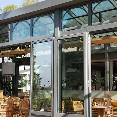 Hotell Domaine Gaogaia Aix-en-Provence